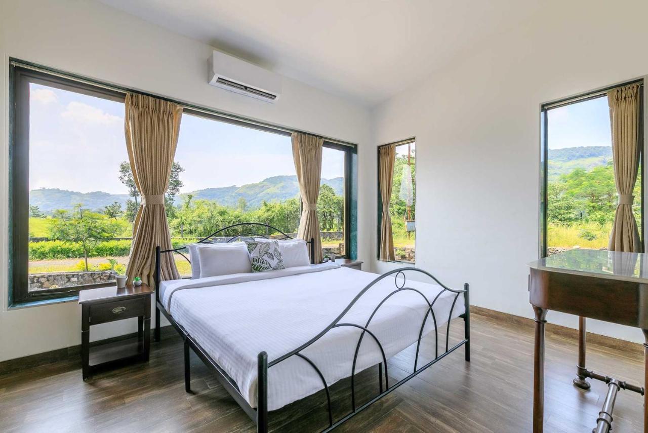 לונבלה Stayvista'S Shivom Villa 2 - A Serene Escape With Views Of The Valley And Lake מראה חיצוני תמונה