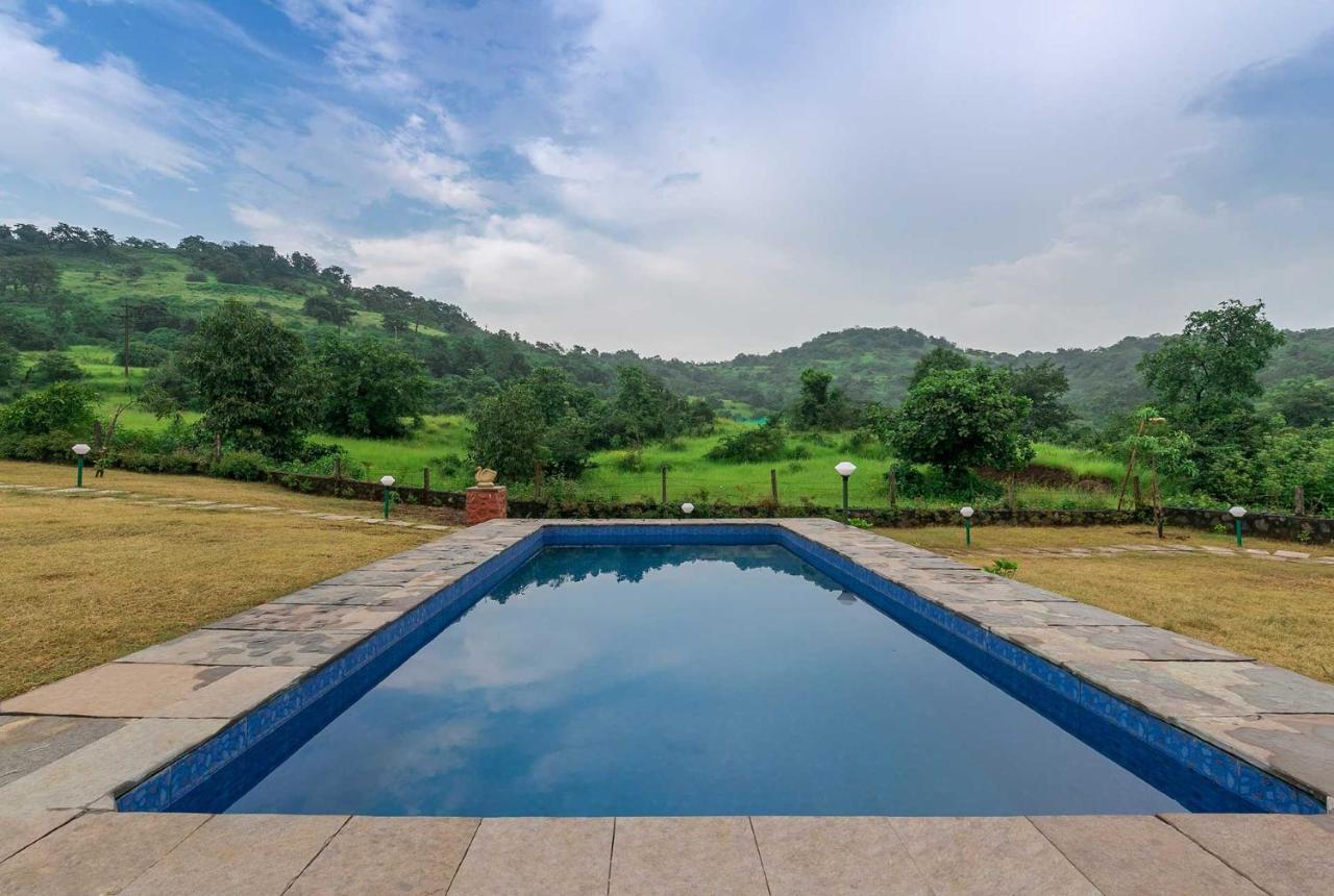 לונבלה Stayvista'S Shivom Villa 2 - A Serene Escape With Views Of The Valley And Lake מראה חיצוני תמונה