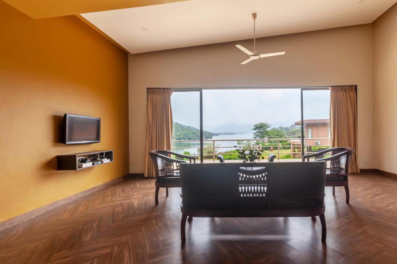 לונבלה Stayvista'S Shivom Villa 2 - A Serene Escape With Views Of The Valley And Lake מראה חיצוני תמונה