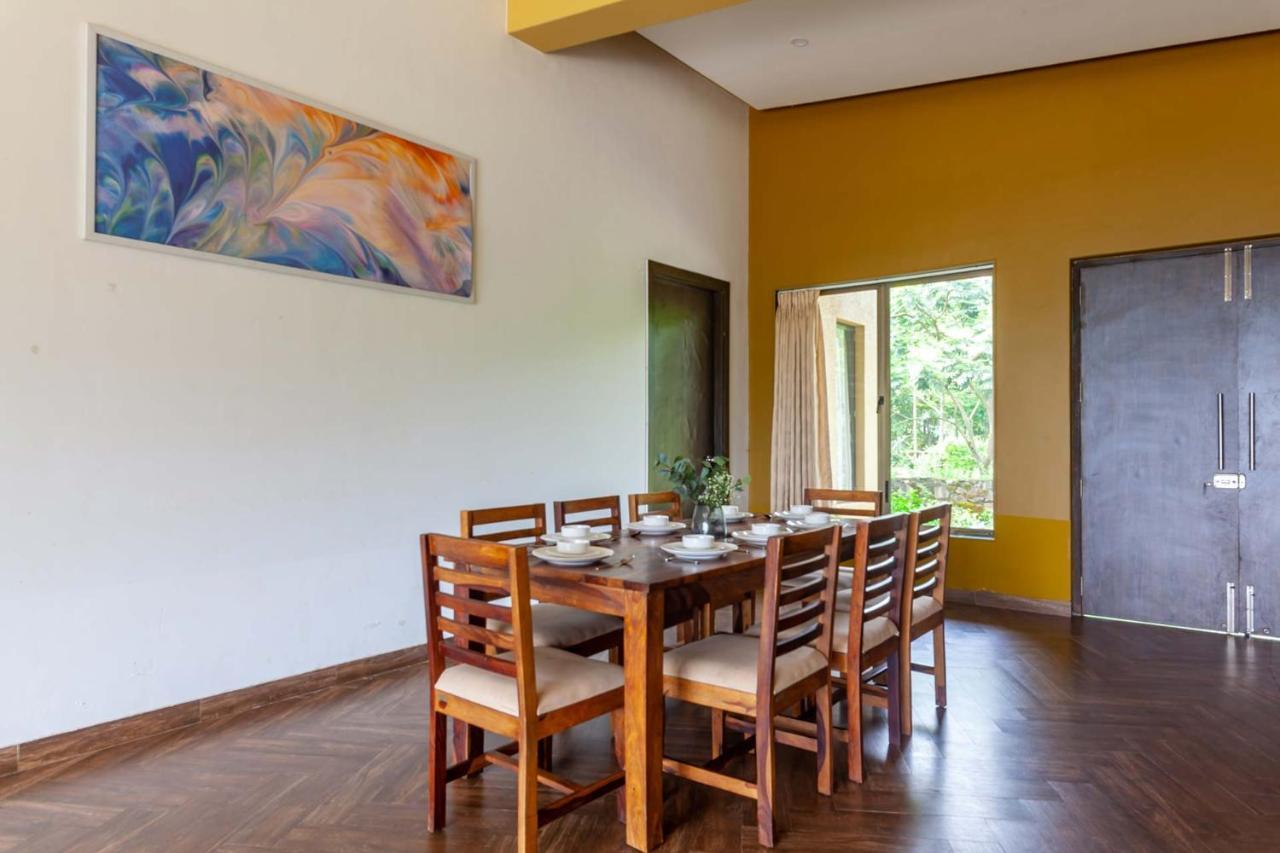 לונבלה Stayvista'S Shivom Villa 2 - A Serene Escape With Views Of The Valley And Lake מראה חיצוני תמונה