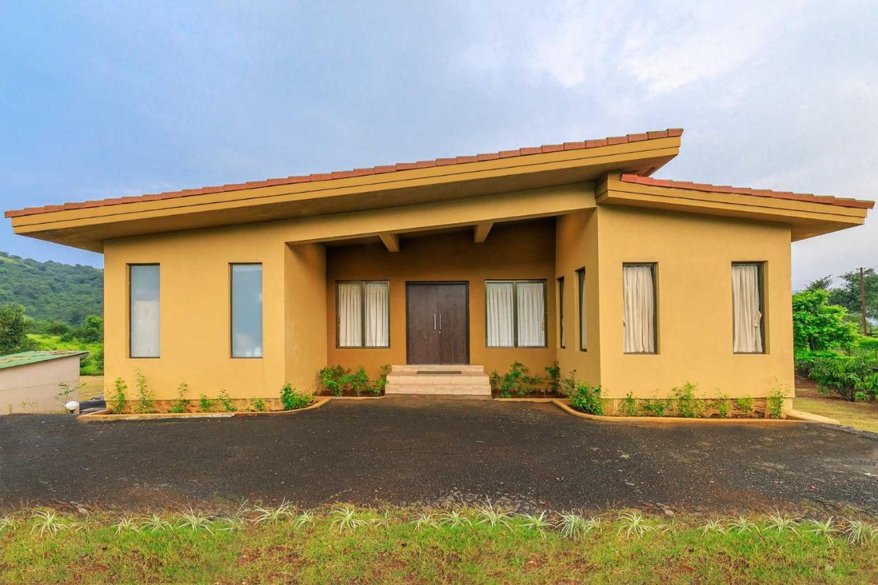 לונבלה Stayvista'S Shivom Villa 2 - A Serene Escape With Views Of The Valley And Lake מראה חיצוני תמונה